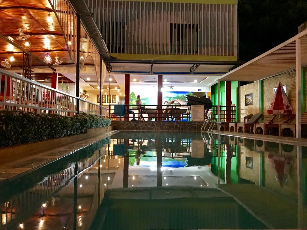 Duke Hostel Duong Dong  Luaran gambar