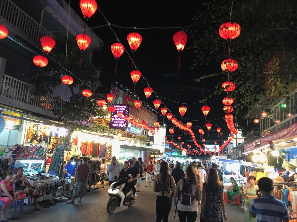 Duke Hostel Duong Dong  Luaran gambar